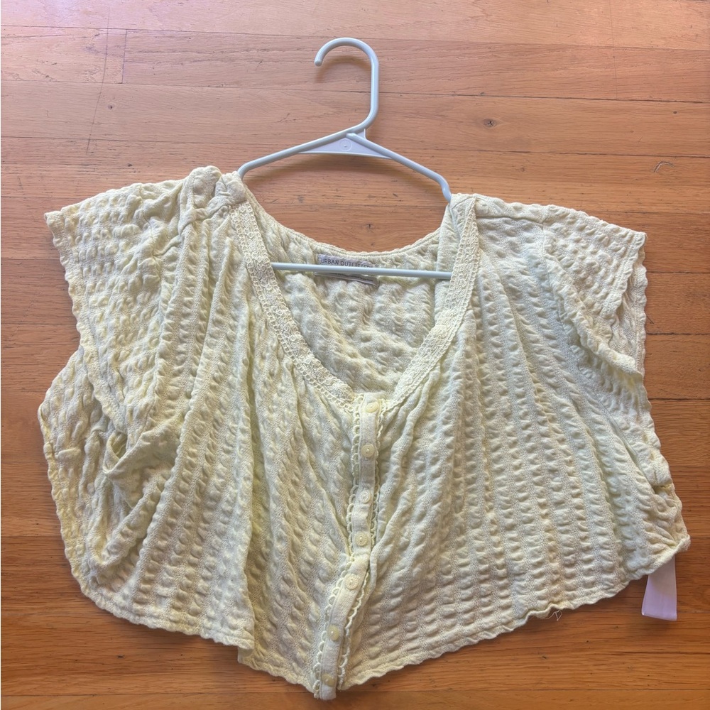 urban outfitters crop top